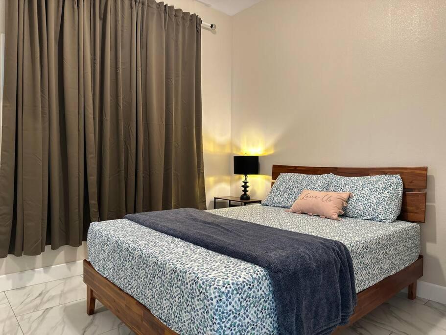 Midway City New Renovated House In Little Saigon 빌라 외부 사진