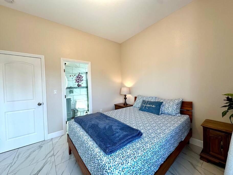 Midway City New Renovated House In Little Saigon 빌라 외부 사진